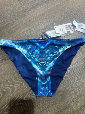 Lucky Brand Blue Reversible Bikini Bottoms Swimsuit Separates M New 4/25